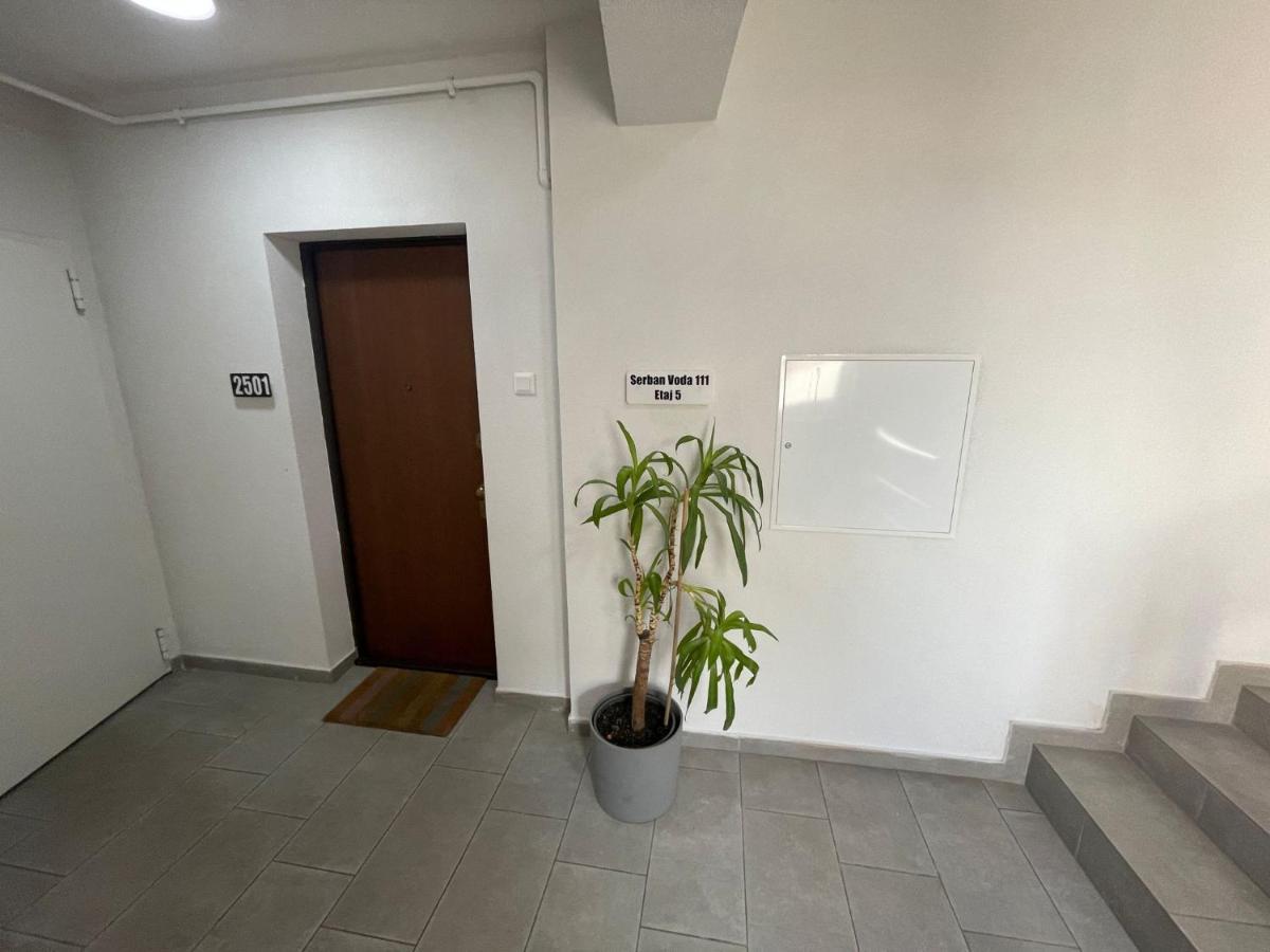 Luxury Central Self Check-in Appartamento Bucarest